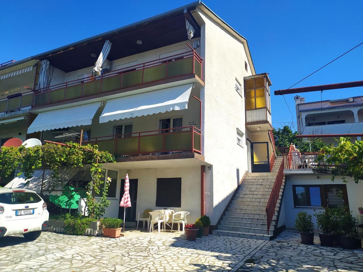 Apartamento Adria Crikvenica Exterior foto